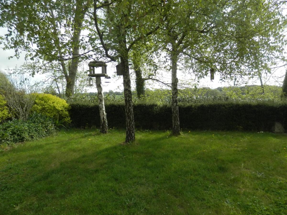 La Petite Cretouffiere - Naturiste Accommodation - Adult Only Colombiers-du-Plessis Buitenkant foto